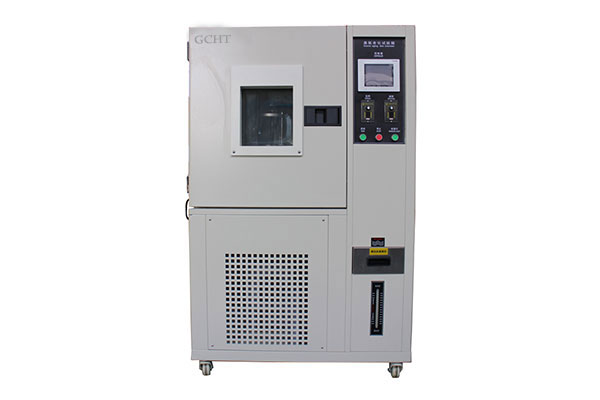 臭氧老化試驗(yàn)箱(圖1) 臭氧老化試驗(yàn)箱(圖1)